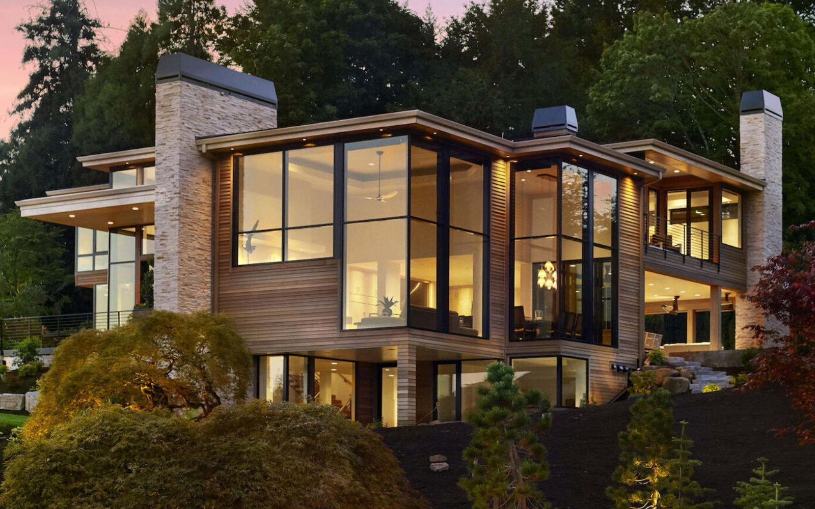Lakeside House featuring Reynaers aluminum systems by Open Windows